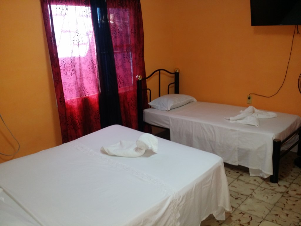 Apartamento Independiente Hostal D Luisa Appartement 1