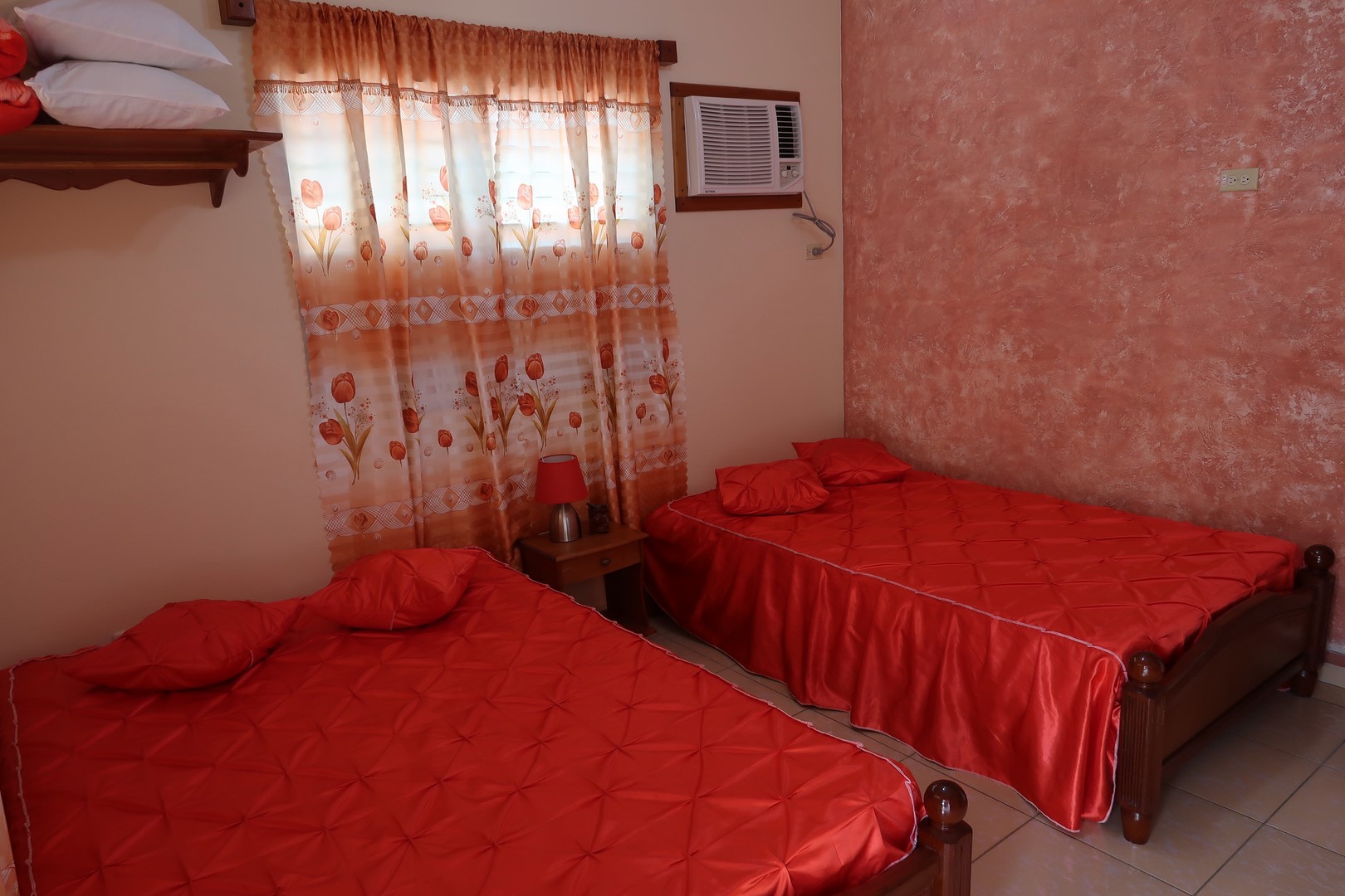Hostal Yadira y Yurien Appartement 2